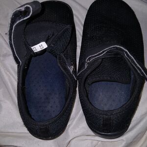 Stylish Black Kids Sneakers with Velcro Straps